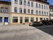 Geräumige 4-Raum-Wohnung zu vermieten! - Weißenfels