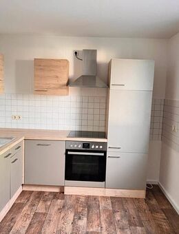 +++CHARMANTE 2-RAUMWOHNUNG mit EINBAUKÜCHE in ZSCHERNDORF+++ - Sandersdorf Sandersdorf
