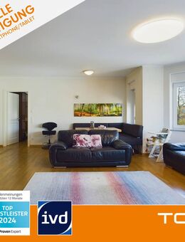 Großzügige 3,5-Zimmer-Wohnung mit erneuerbaren Energien, Terrasse, Balkon, Aufzug, zwei Stellplätzen - Sindelfingen