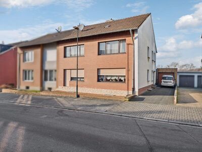 Zweifamilienhaus in zentraler Lage von Kerpen - ideal für Familien