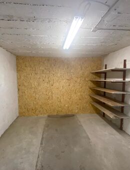 Garage, Abstellraum, Selfstorage in Lippstadt, Hobbyraum, Raum, Halle, Lager Lippstadt - Lippstadt