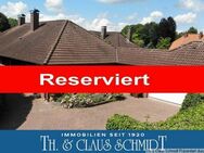 ***Reserviert*** Ebenerdiger Bungalow mit Doppelgarage, Ausbaureserve & gr. Grundstück in Bad Zwischenahn/Ohrwege - Bad Zwischenahn