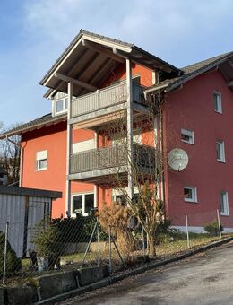 Solide Anlage ! 3-Fam.-Haus in Deggendorf - Deggendorf