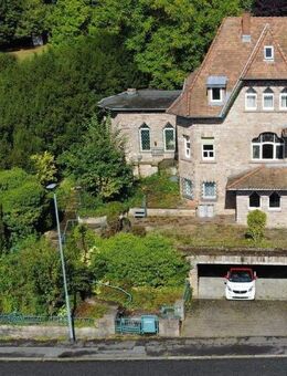 AS-Immobilien +++Stilvolle Villa mit Bürofläche - Ein architektonisches Unikat in Bad Orb+++ - Bad Orb