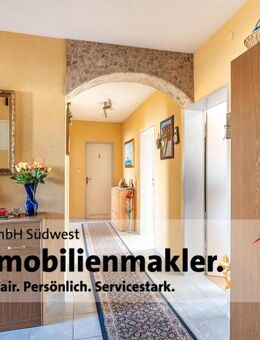 3-Zimmer-Wohnung mit Blick auf den Hohentwiel - Sanierte Wohnanlage! - Singen (Hohentwiel)