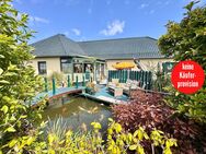 HORN IMMOBILIEN ++ Ueckermünde, Winkelbungalow mit separater Einliegerwohnung behindertengerecht - Ueckermünde