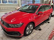 VW Passat Variant, GTE R, Jahr 2021 - Berlin