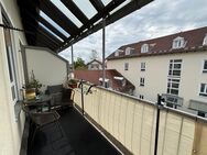 Ihre erste eigene Immobilie?! Hier ist sie! Klein-Fein und mit einem großen sonnigen Balkon - Holzkirchen (Regierungsbezirk Oberbayern)