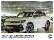 VW Tiguan, 1.5 R-Line eTSI, Jahr 2024 - Stuttgart