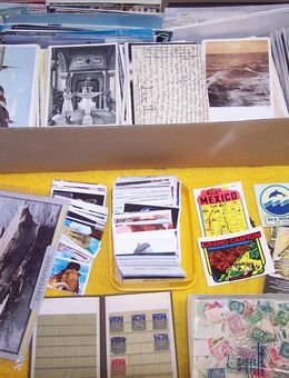 Großer Karton mit hunderten von Ansichtskarten aus einem Nachlass - Geringswalde