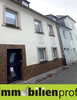 1392 - Naila: Charmantes Stadthaus mit Dachterrasse - Naila