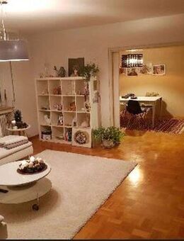 Große, helle 3-4-Zimmer-Wohnung mit Balkon und Einbauküche in Biberach - Biberach (Riß)