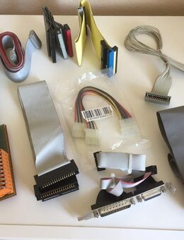 PC-Flachbandkabel und IDE Stromanschlusskabel mit Stecker - Bremen