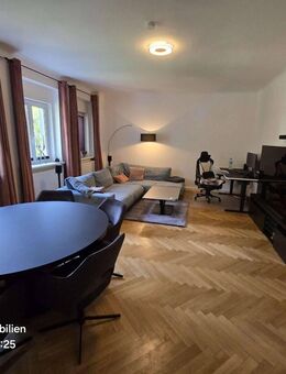 EIGENNUTZ! BEZUGFREI AB 09/2025 - Großzügig, Parkett, Dielung, EBK, großer Balkon - Berlin