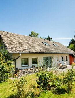 Perfekt für Familien & Mehrgenerationen - Modernisiertes Einfamilienhaus mit vielen Möglichkeiten - Herrischried