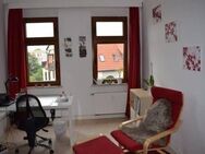 Innenstadt-Süd 3 Raum Wohnung mit moderner neuer Einbauküche - WG möglich - - Halle (Saale)