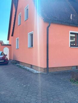 Charmante Doppelhaushälfte in gefragter Lage zu verkaufen! - Herzogenaurach