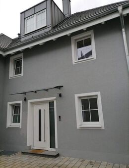 Tolles Walmdach-DHH in Gilching - Gilching