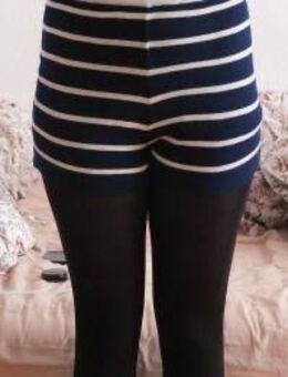 NEU * 50er Jahre * Pinup- Style * Marine * Navy * Sailor * Maritim * Streifen * Strech * Bermuda * Short * Hose "asos" Gr. 34- 36/ XS- S * dunkel- blau * cremè- weiß * - Riedlingen