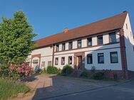 Schöner wohnen auf dem Land, imposantes Bauernhaus mit vielfältigen Möglichkeiten in ruhiger Seitenlage - Bedesbach