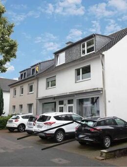 Attraktive Mietrendite in Bestlage - modernisierte Wohnung im 2.OG mit EBK - Ratingen