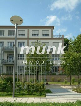 Lichtdurchflutete Penthousewohnung mit Dachterrasse - Neu Ulm