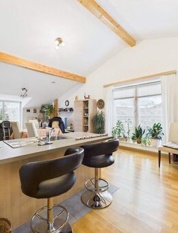 *Reserviert* Helle 3-Zimmerwohnung mit offenem Wohnkonzept und Panoramaausblick - Provisionsfrei- - Bad Endorf