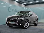 Audi Q3, Sportback 45 TFSIe PRIVACY LM1JR, Jahr 2022 - München