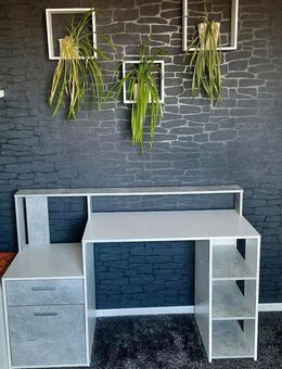 Schreibtisch Weiss / Steinoptik Zustand tadellos wie neu - Hannover Herrenhausen-Stöcken