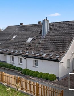 Panoramablick ins Tal! Modernisiertes ZFH mit ELW in ruhiger Lage in Untersteinach (Kulmbach) - Untersteinach