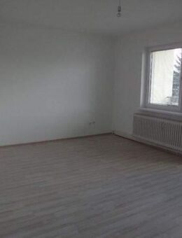 ETW 3.Etage Westausrichtung, mit Stellplatz, ruhige Lage , Nähe Altstadt mit freundlichem Mieter - Berlin