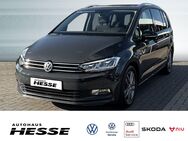 VW Touran, 2.0 TDI Comfortline, Jahr 2015 - Sottrum