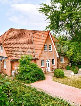 Wohnen am Wasser - Modernisiertes Friesenhaus mit Einliegerwohnung direkt an der Elbe. - Artlenburg