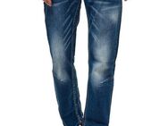 Rusty Neal Straight-Jeans RUBEN 42 mit angesagten Ziernähten