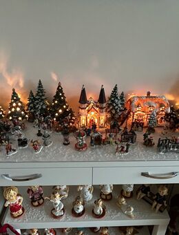 Weihnachtsdorf, 42-teilig mit Beleuchtung - Ulm