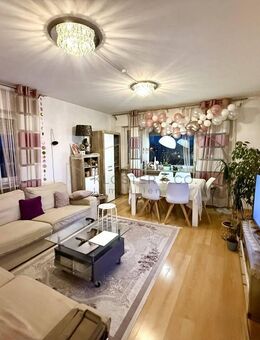 Investition mit 4,12 % Rendite: Stilvolle 3-Zimmer-Wohnung in Top-Ausstattung - Sindelfingen