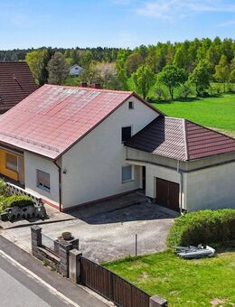 Raumwunder mit Naturblick! Geräumiges Einfamilienhaus zur Selbstgestaltung - Mantel