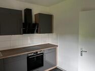 Elegantes Wohnen im Dachgeschoss: 3-Zimmer-Wohnung mit Einbauküche in Mengede - Dortmund