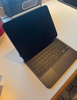 iPad Pro 11‑inch (M4) Wi‑Fi + Cellular mit 256 GB in Space Schwarz. - Langenfeld (Rheinland)