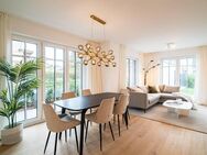 NEUBAU Stilvolle Villenhälfte mit 5,5 Zimmern und Südgarten in ruhiger Lage - München