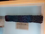 Selbstgestrickter Babyschal und selbstgestricktes Babykleidchen - Kirchheim (Teck)