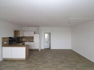 Nudeln machen ist auch kochen! - 3RW mit XXL-Wohnzimmer, Balkon und Badewanne - Freiberg