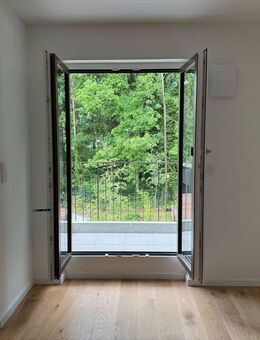 Schöne 2-Zimmer Wohnung mit Balkon - München
