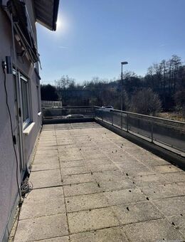 Hübsche 2-Zimmer-Wohnung mit großer Terrasse - Jestetten