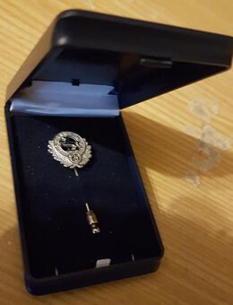 y05) Continental Nadel Jubiläum 25 - Silber Ehrennadel Anstecknadel - Garbsen