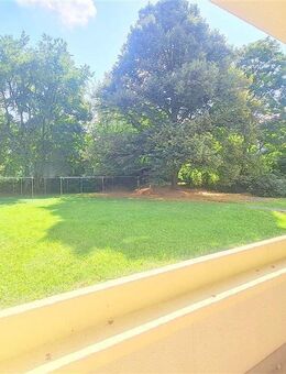 *Einziehen+Wohlfühlen* Loggia und Blick ins Grüne, Stellplatz, Keller+Boden - Chemnitz