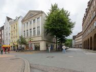 Großzügige Altbauwohnung auf zwei Etagen mit Terrasse - Flensburg