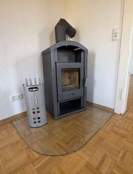 480/GS2 - Charmante 4-Zimmer-Wohnung mit Kamin und Einbauküche – direkt an Schule und Bahnhof - Oschatz