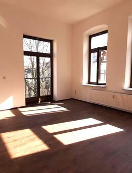 Gemütliche 4 Raumwohnung! Offene Wohnküche, Tageslichtbad und Stellplatz - Görlitz