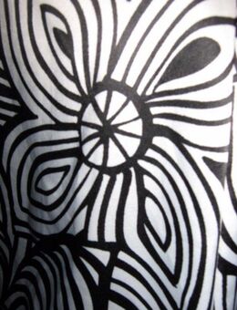 NEU * Edel * ausgefallen * wie Seiden * DESIGNER * Kleid "TU-Chutz" Gr. 36- 38/ S * schwarz * weiß * black and withe * - Riedlingen